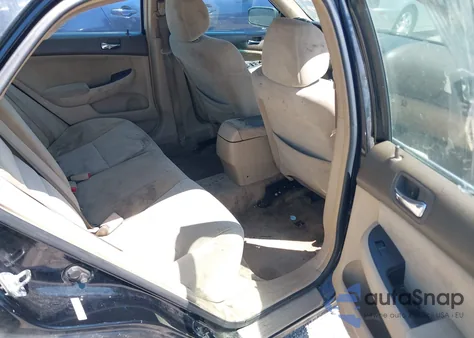 2005 Honda Accord 2.4 Lx z USA, uszkodzony, nr VIN 1HGCM56485A086900